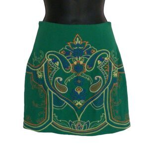 PARIS & ME Skirt, XS/26" waist, Green, Embroidered, Straight, Paisley
